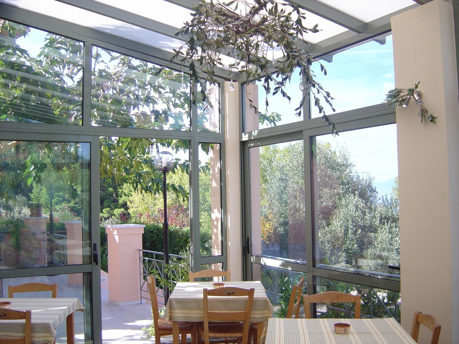 Eleonas Hotel Rovies Exterior photo